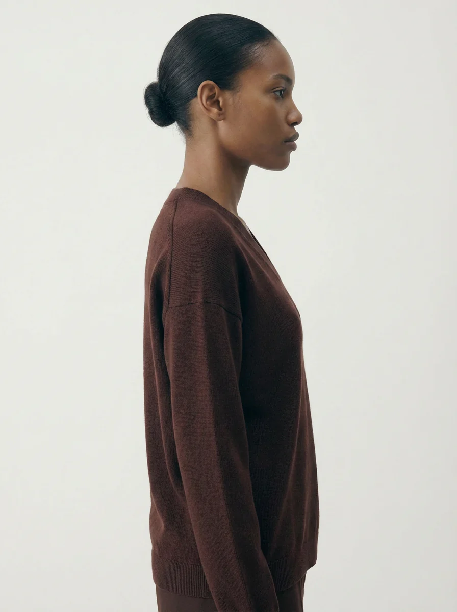 Elizabeth LS VNeck Sweater Chocolate Brown