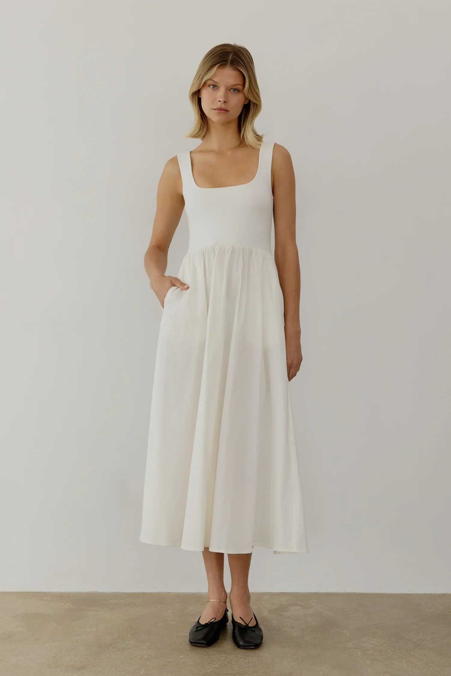 The Lucinda Dress - Image 3