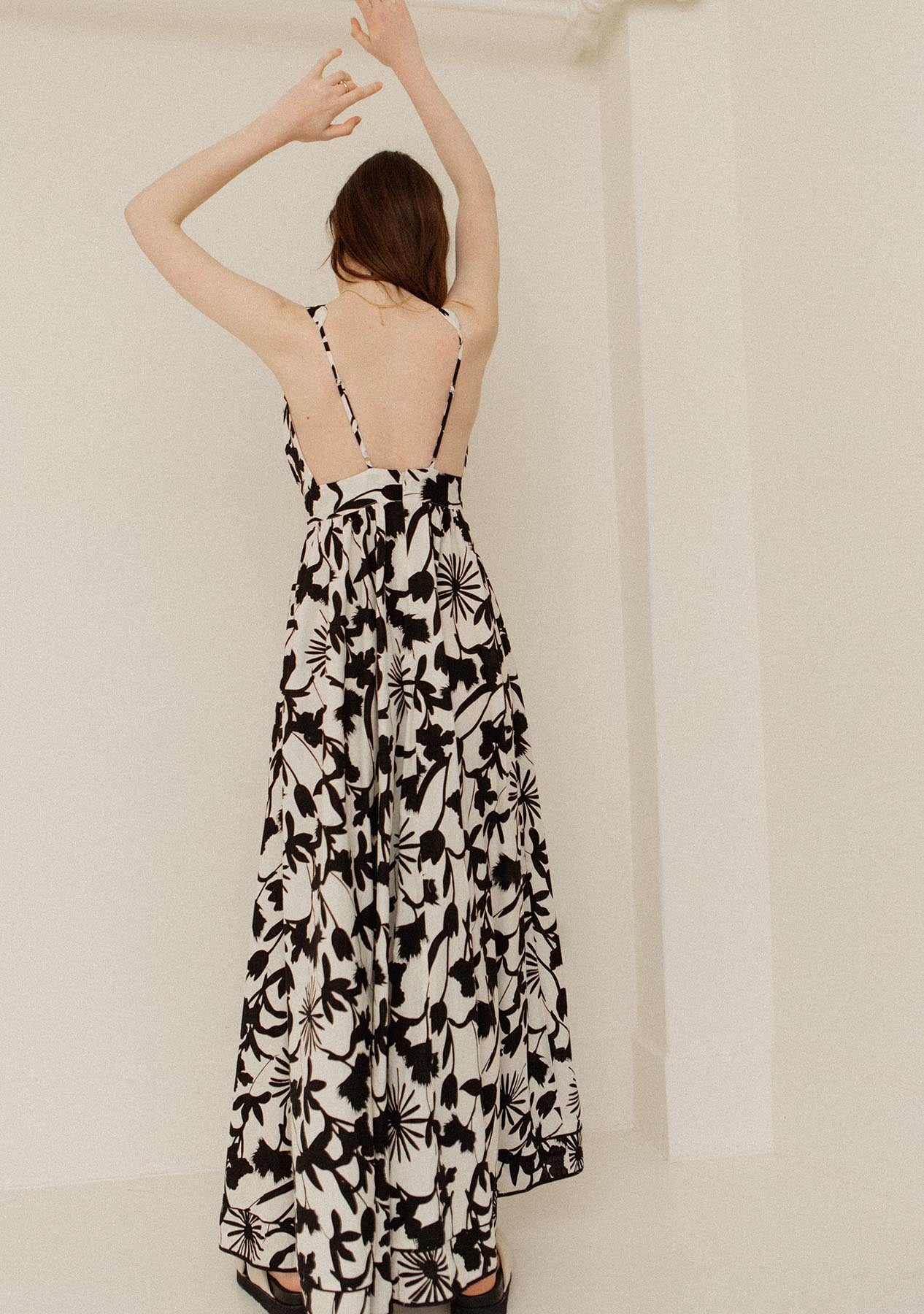 Thin Back String Slvs Tie Waist Maxi Dress - Image 4